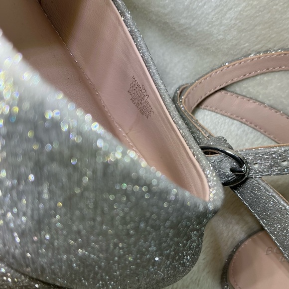 ⭐️🆕⭐️ Antonio Melani X Born on Fifth “Liv” Metallic Glitter Platform Pumps - Picture 11 of 11